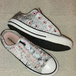 Girl Converse Kids Metallic Silver Sneakers with Colorful Stars